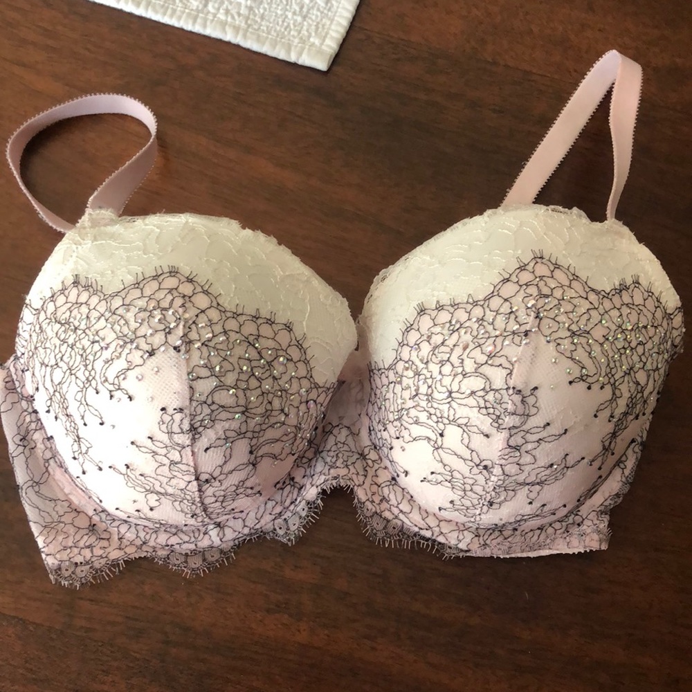 RARE!! Victoria’s Secret rhinestone dream angels